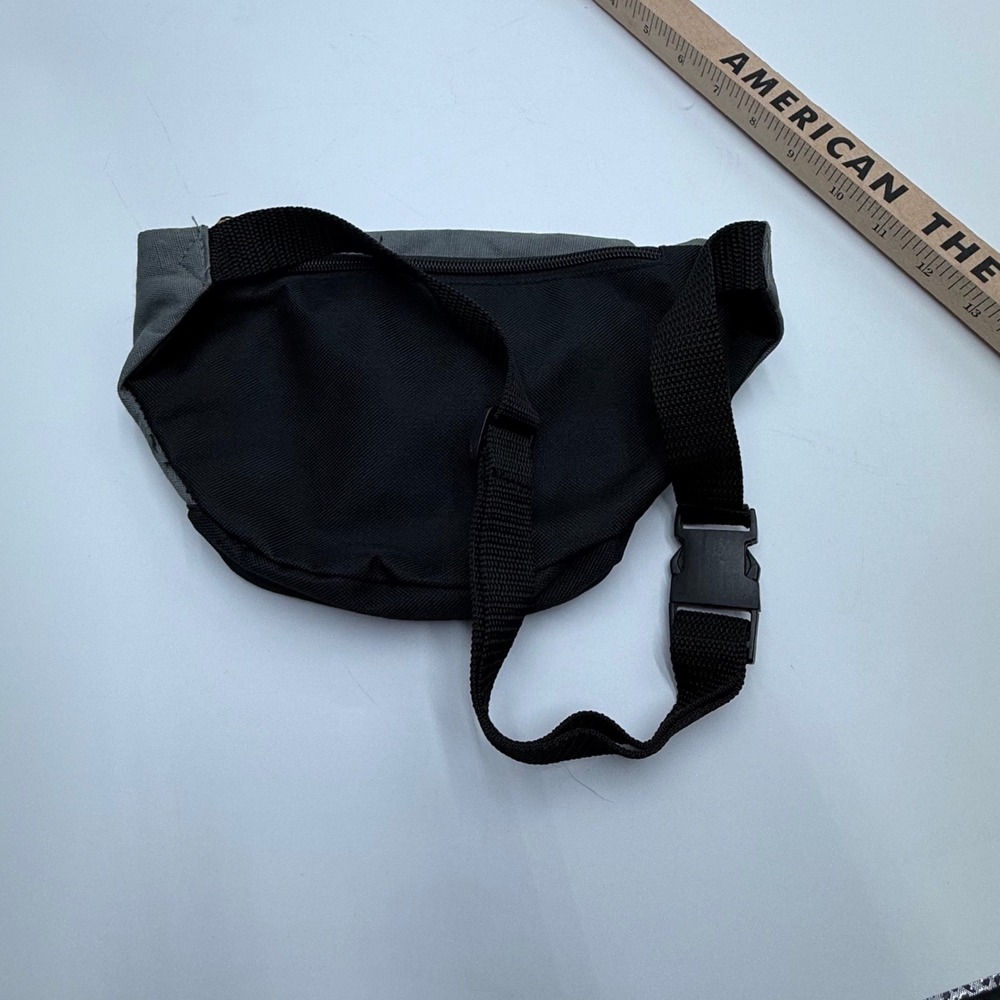 Vintage Busch Gardens Passport Member Fanny Pack Waist Bag Grey Canvas - Picture 5 of 8